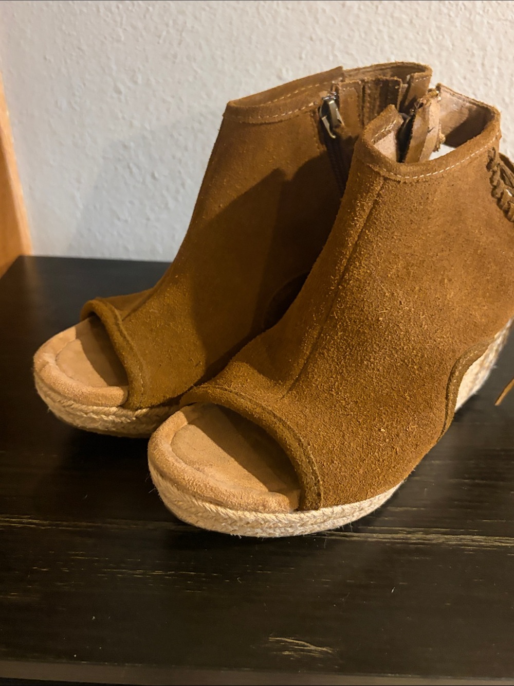 Minnetonka Brown Suede Open-Toe Espadrille Wedge Booties